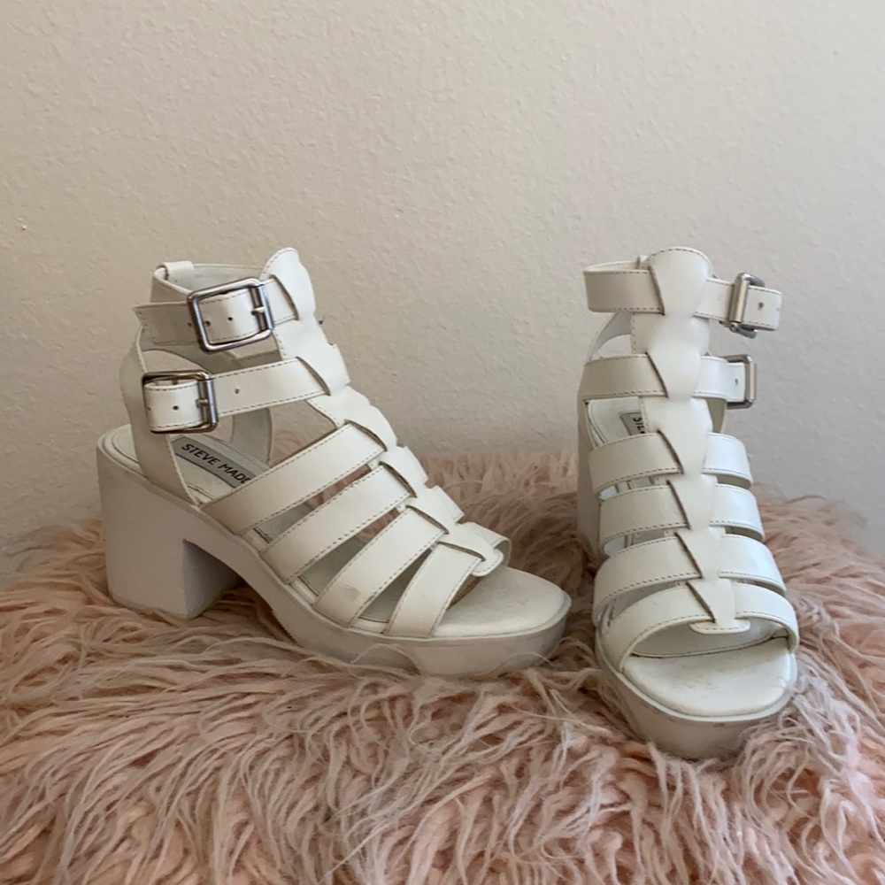 White strappy platform sandals - Steve Madden